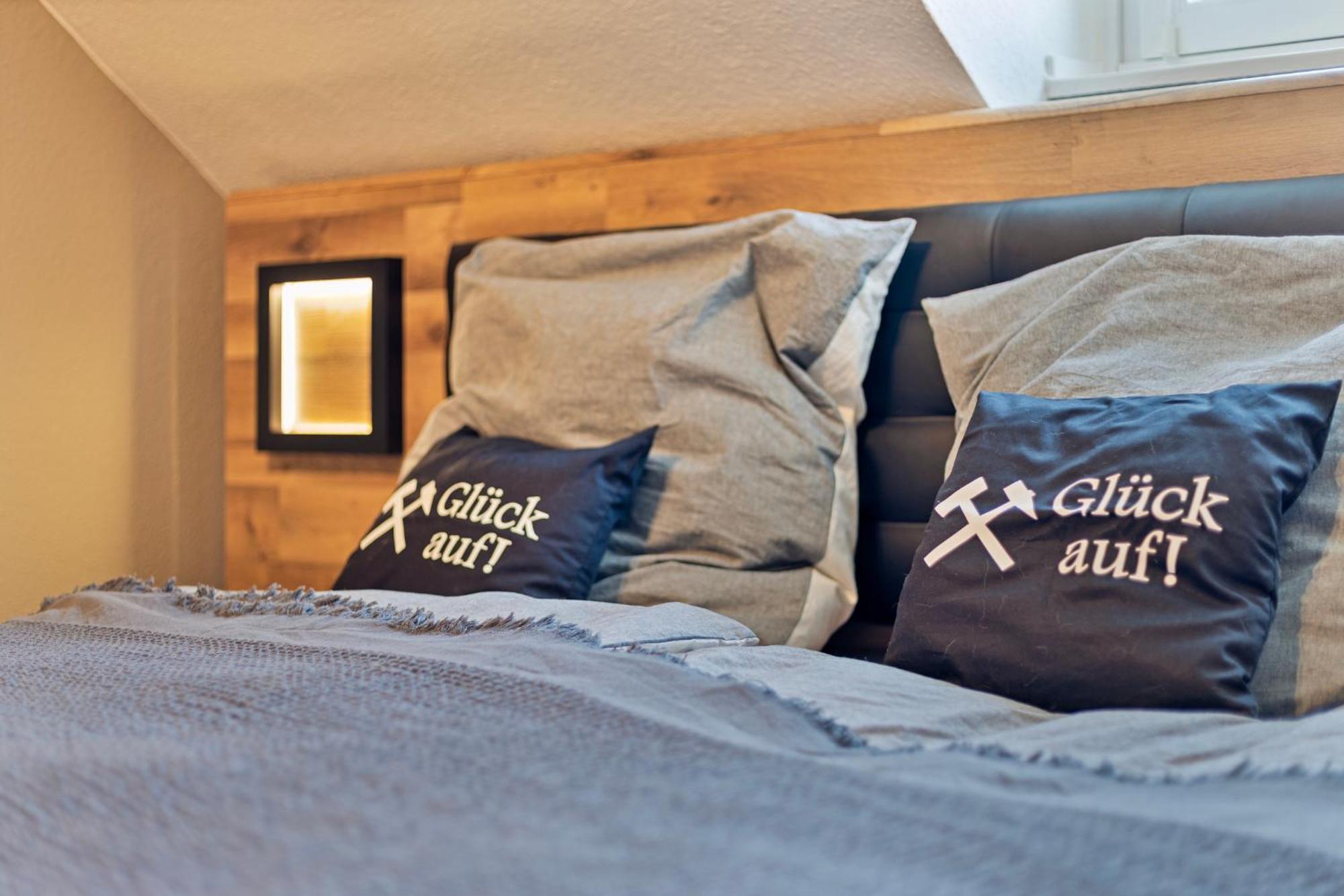 Apartment Zeche Trifft By Cordis Sky Fuer Bis Zu 4 Personen 5 Minuten Zur Messe Oder Hauptbahnhof Essen